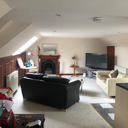 Executive Serviced Apartments 3 Forfar Buitenkant foto