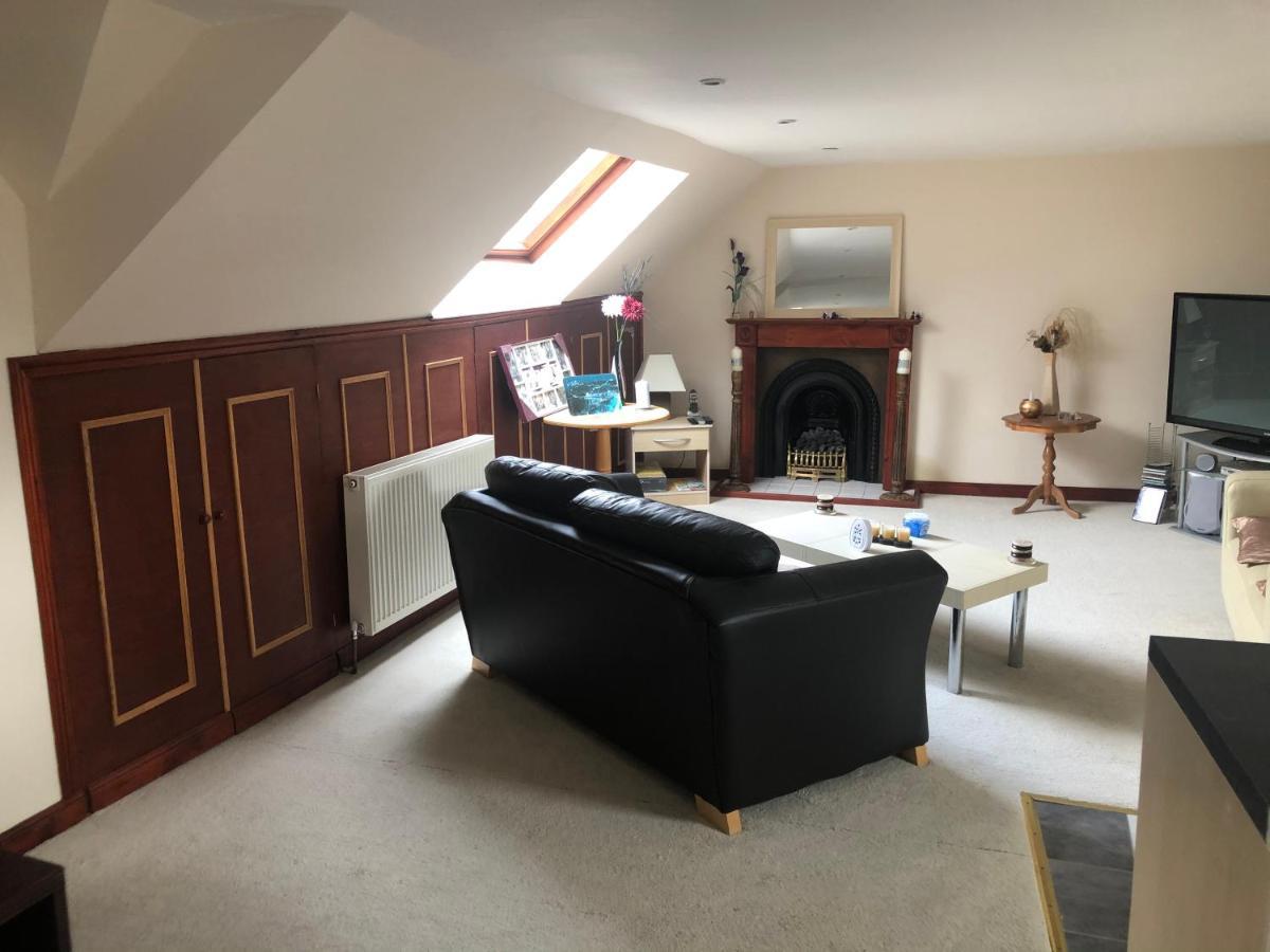 Executive Serviced Apartments 3 Forfar Buitenkant foto